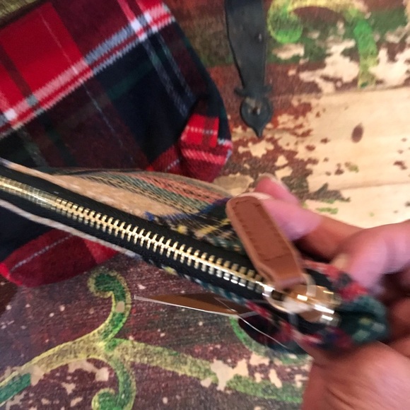 💄Set of 5/Flannel Makeup Bags - Picture 4 of 8